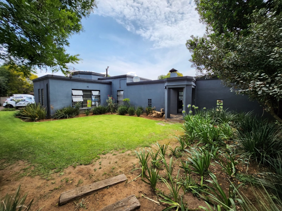 5 Bedroom Property for Sale in Vanderbijlpark Sw 2 Gauteng