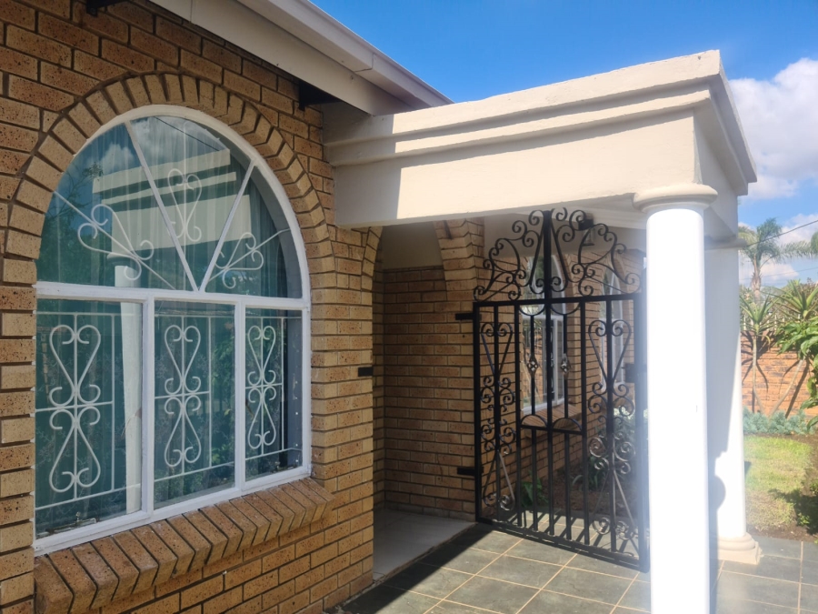 3 Bedroom Property for Sale in Eersterust Gauteng