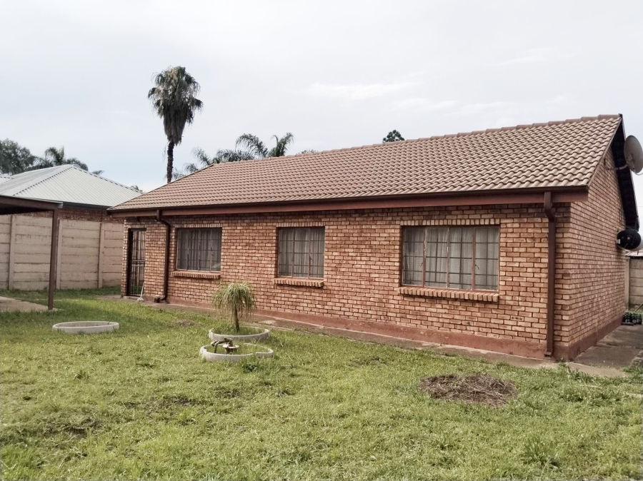 3 Bedroom Property for Sale in Booysens Gauteng