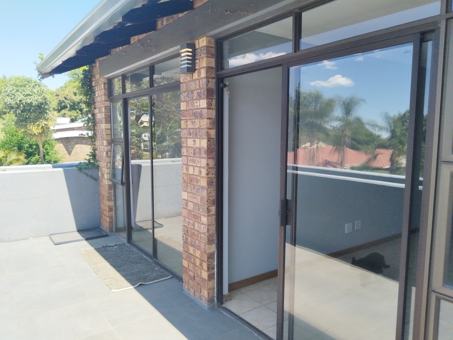 To Let 3 Bedroom Property for Rent in Magalieskruin Gauteng