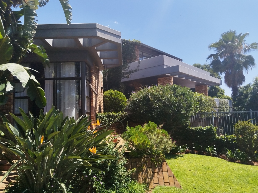 To Let 3 Bedroom Property for Rent in Magalieskruin Gauteng