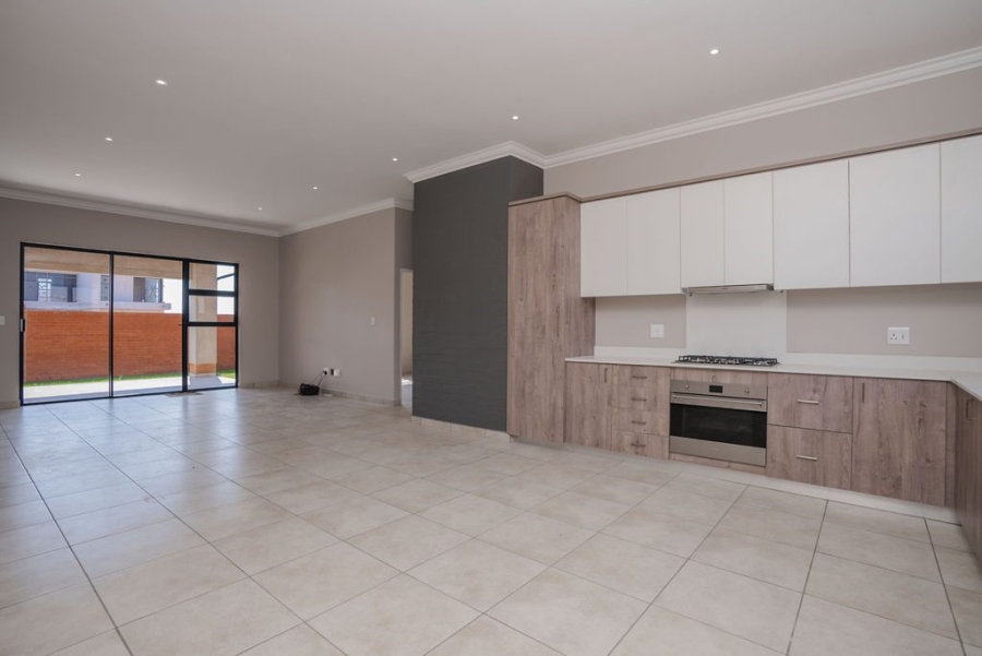 To Let 3 Bedroom Property for Rent in Six Fountains Residential Estate Gauteng