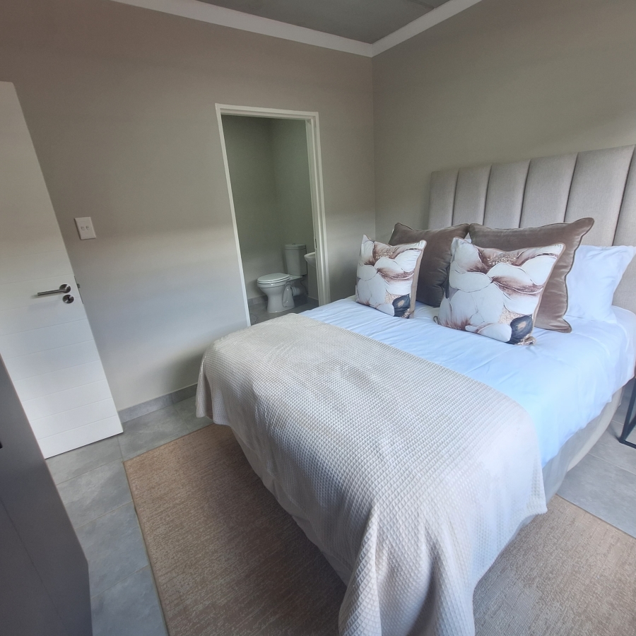 To Let 2 Bedroom Property for Rent in Sinoville Gauteng