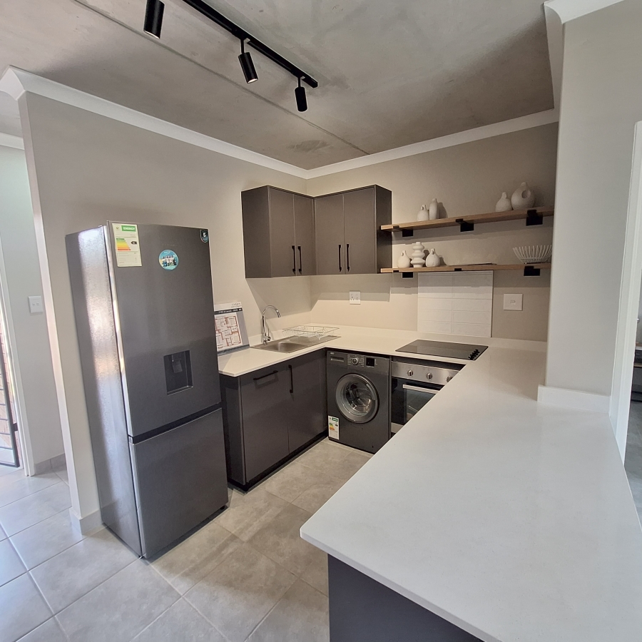 To Let 2 Bedroom Property for Rent in Sinoville Gauteng