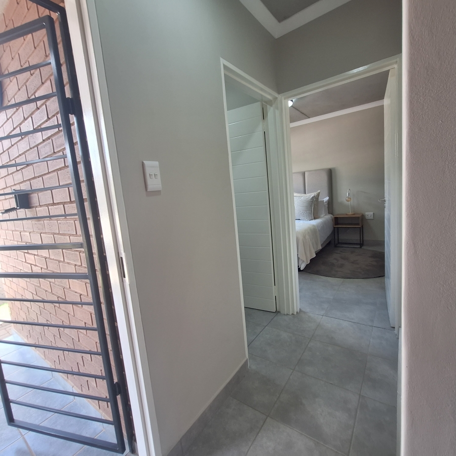 To Let 2 Bedroom Property for Rent in Sinoville Gauteng