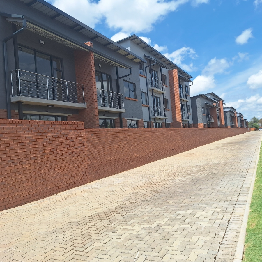 To Let 2 Bedroom Property for Rent in Sinoville Gauteng