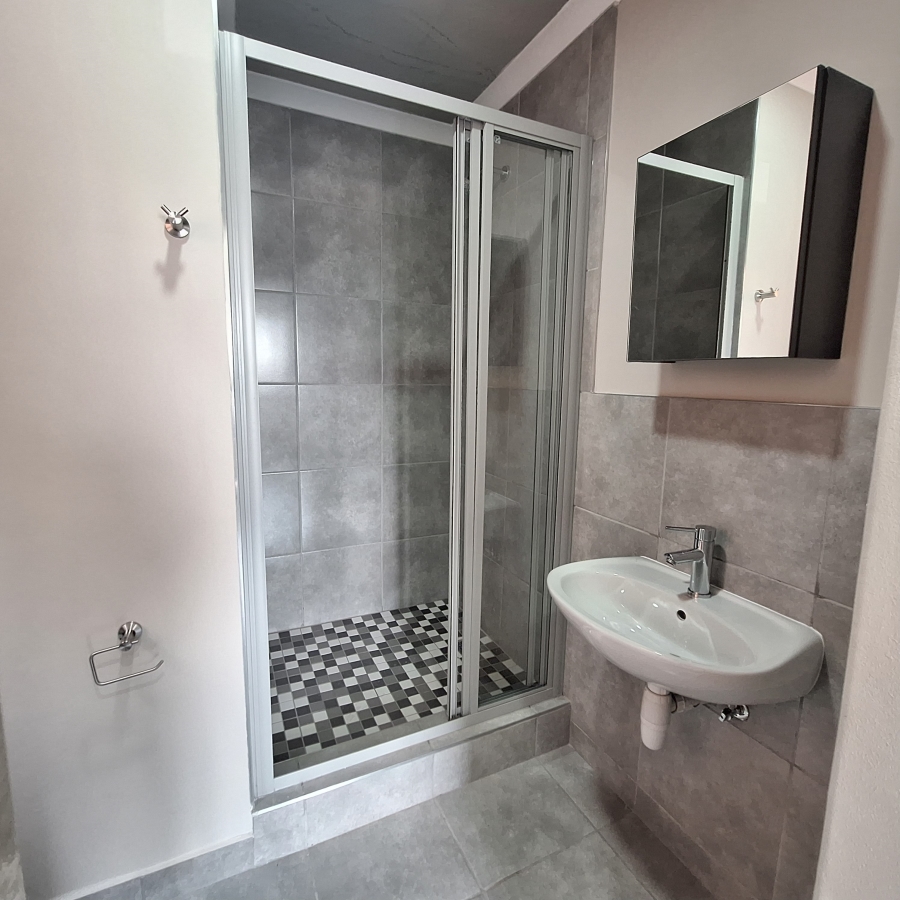 To Let 2 Bedroom Property for Rent in Sinoville Gauteng