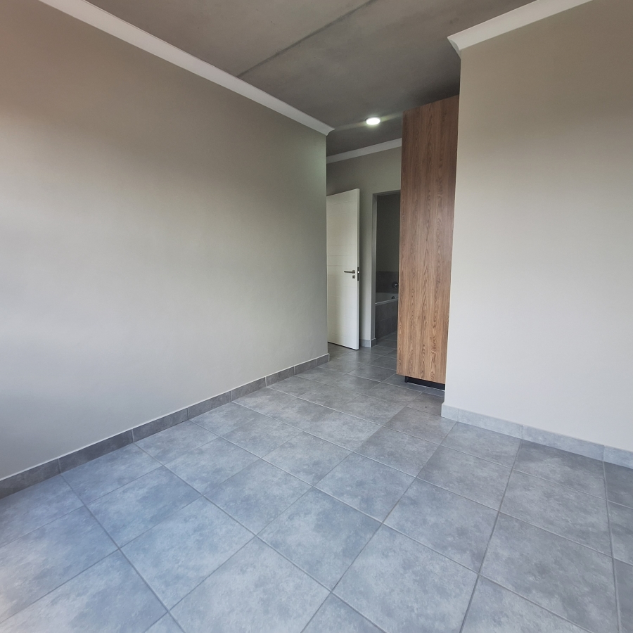 To Let 2 Bedroom Property for Rent in Sinoville Gauteng