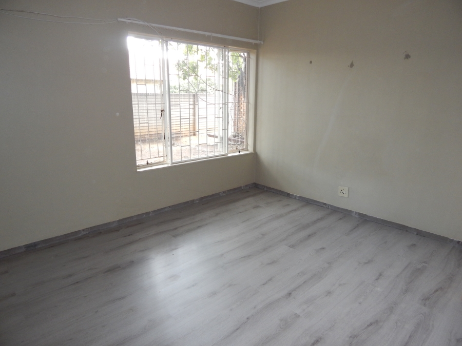 3 Bedroom Property for Sale in Rietvalleirand Gauteng