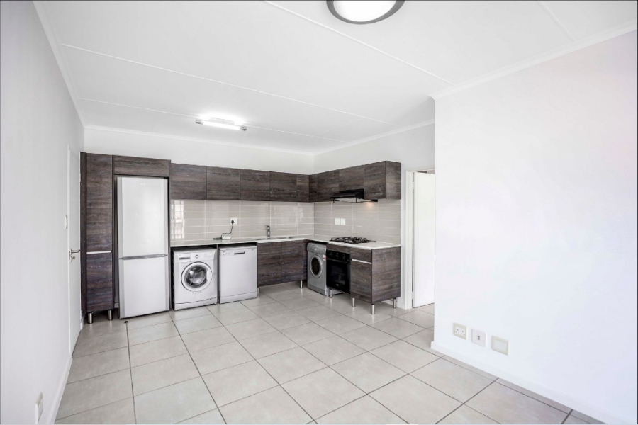 To Let 1 Bedroom Property for Rent in Bryanston Gauteng