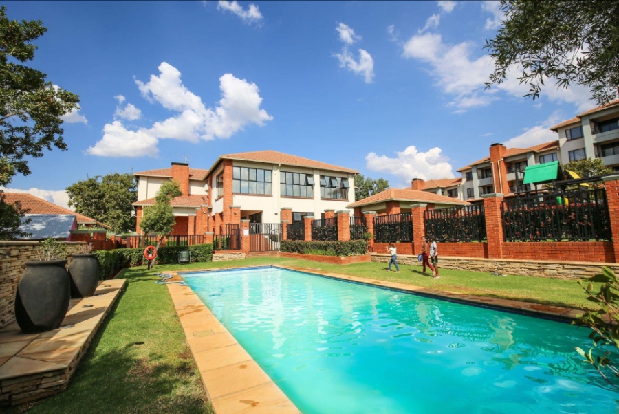 To Let 2 Bedroom Property for Rent in Greenstone Hill Gauteng