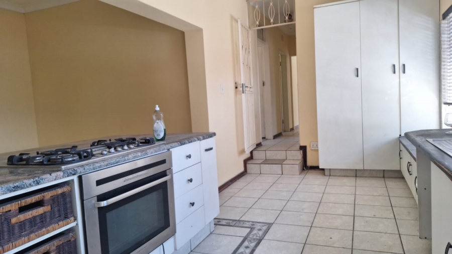 To Let 3 Bedroom Property for Rent in Edendale Gauteng