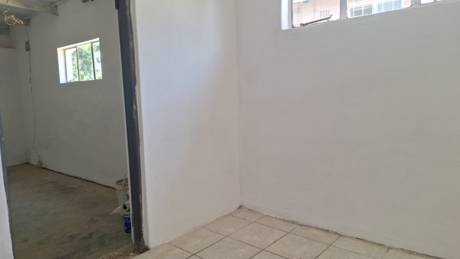 To Let 3 Bedroom Property for Rent in Edendale Gauteng