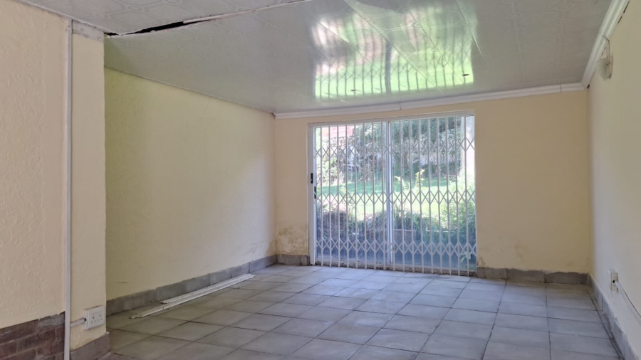 To Let 3 Bedroom Property for Rent in Edendale Gauteng