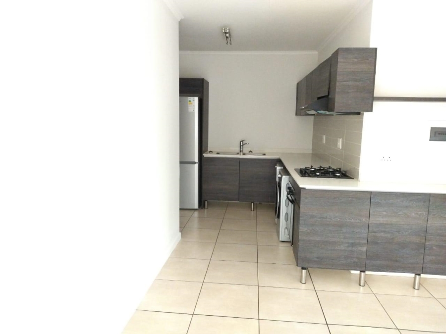 To Let 1 Bedroom Property for Rent in Olivedale Gauteng
