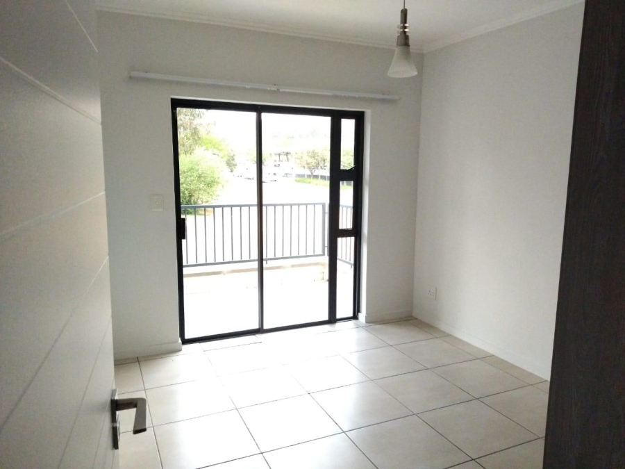 To Let 1 Bedroom Property for Rent in Olivedale Gauteng