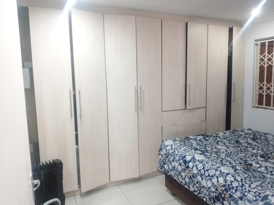 3 Bedroom Property for Sale in Windmill Park Gauteng