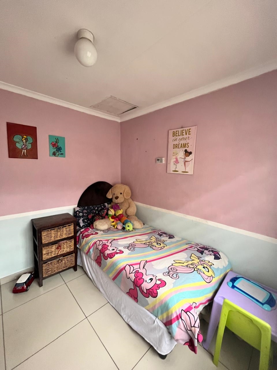 3 Bedroom Property for Sale in Windmill Park Gauteng