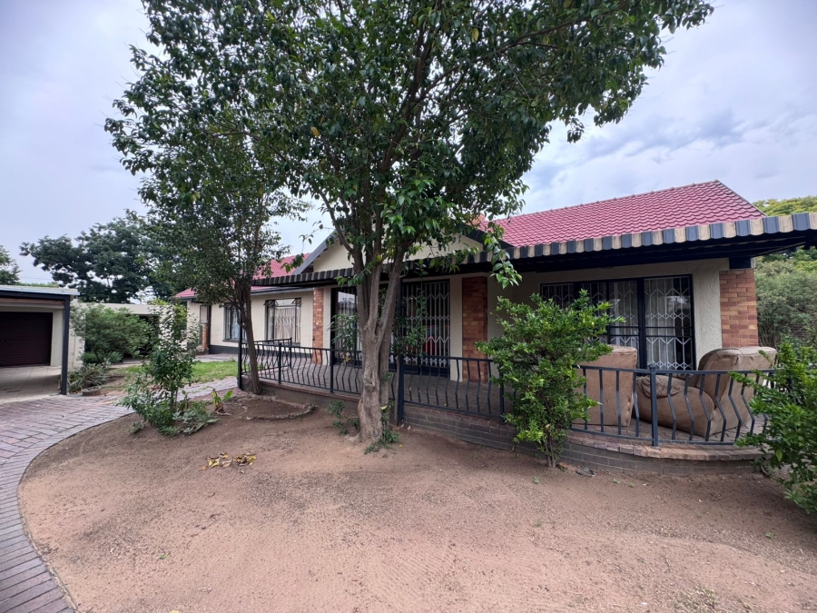 3 Bedroom Property for Sale in Selcourt Gauteng