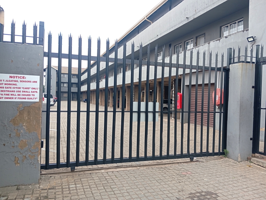 2 Bedroom Property for Sale in Kempton Park Central Gauteng