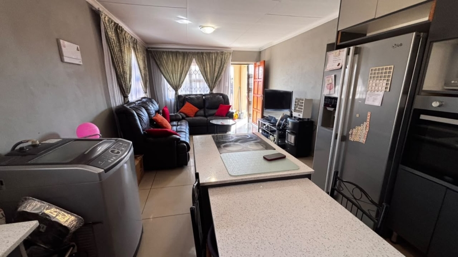 3 Bedroom Property for Sale in Vosloorus Gauteng