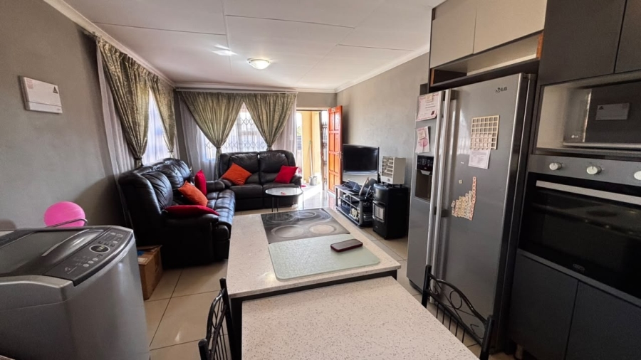 3 Bedroom Property for Sale in Vosloorus Gauteng