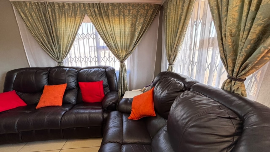 3 Bedroom Property for Sale in Vosloorus Gauteng