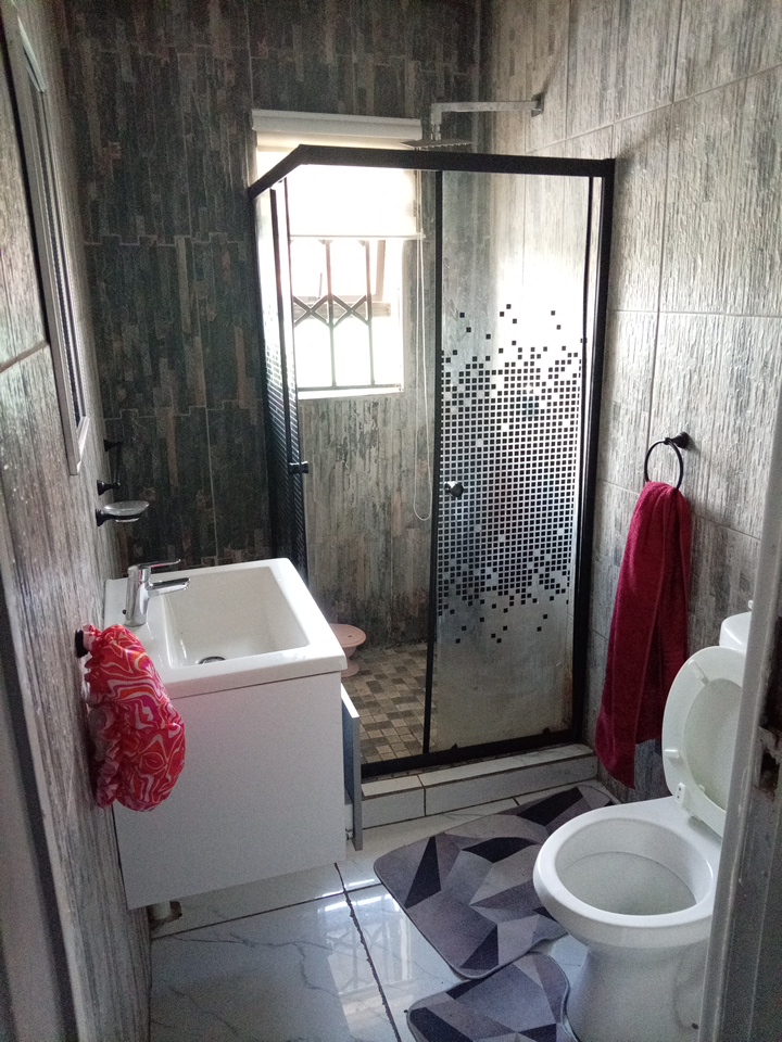 4 Bedroom Property for Sale in Crystal Park Gauteng