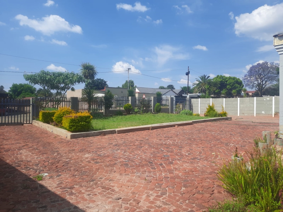 To Let 3 Bedroom Property for Rent in Mindalore Gauteng