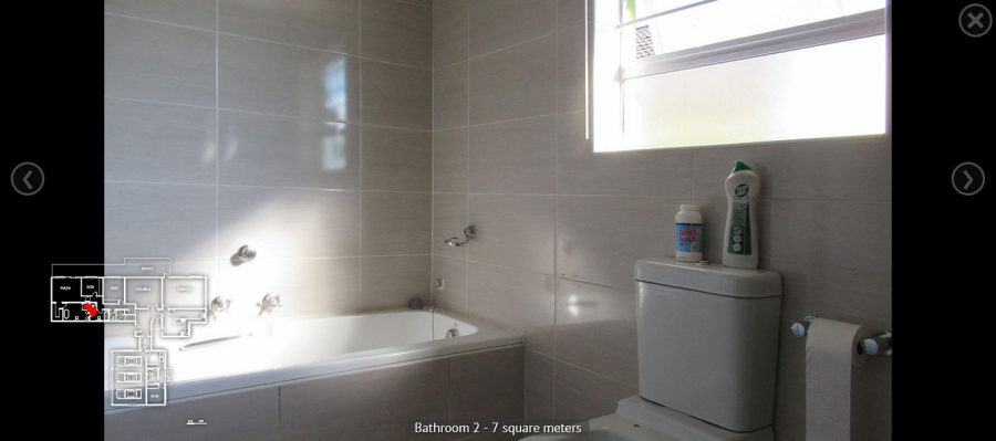 6 Bedroom Property for Sale in Roodekrans Gauteng