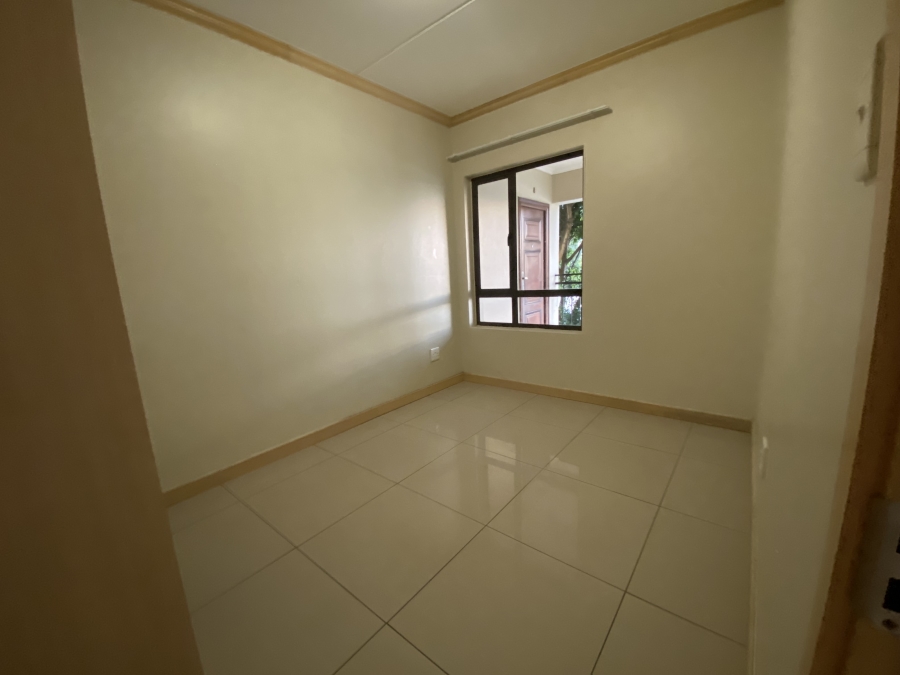 To Let 2 Bedroom Property for Rent in Fourways Gauteng