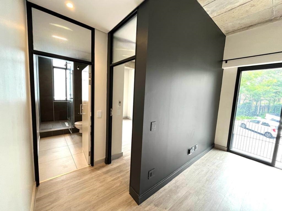 1 Bedroom Property for Sale in Sandown Gauteng