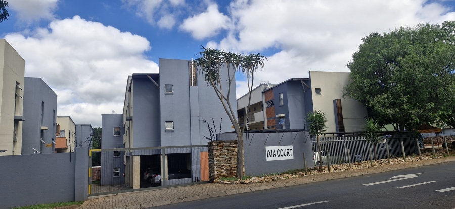 To Let 2 Bedroom Property for Rent in Murrayfield Gauteng