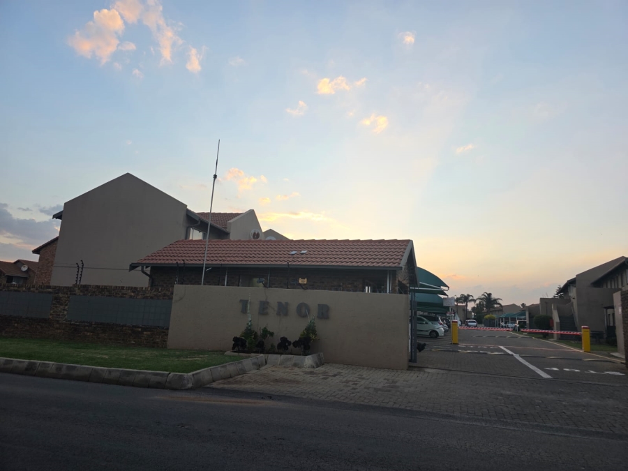 2 Bedroom Property for Sale in Beyers Park Gauteng