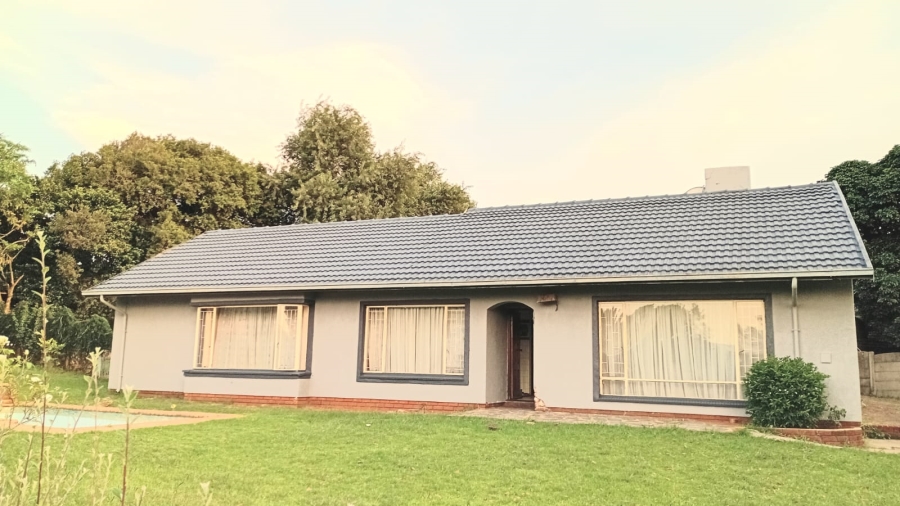 3 Bedroom Property for Sale in Birch Acres Gauteng