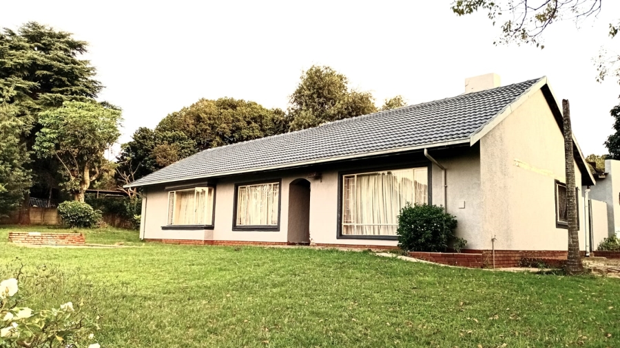 3 Bedroom Property for Sale in Birch Acres Gauteng