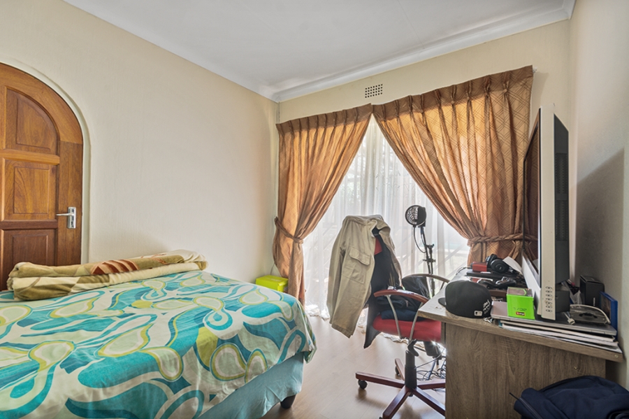 3 Bedroom Property for Sale in Bromhof Gauteng