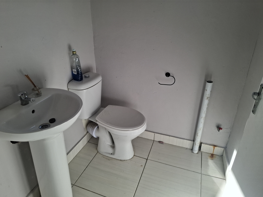 To Let 1 Bedroom Property for Rent in Croydon Gauteng