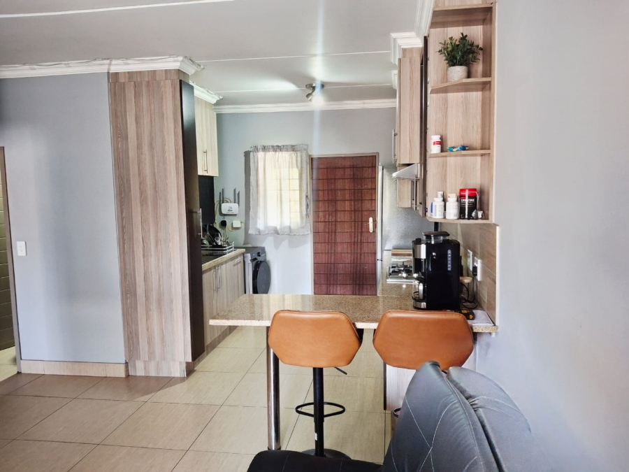 2 Bedroom Property for Sale in Moregloed Gauteng