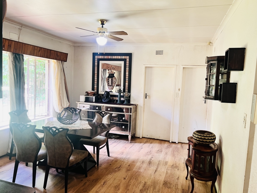 3 Bedroom Property for Sale in Crystal Park Gauteng