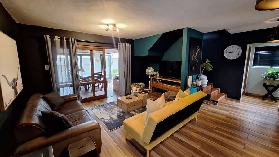 3 Bedroom Property for Sale in Olympus AH Gauteng