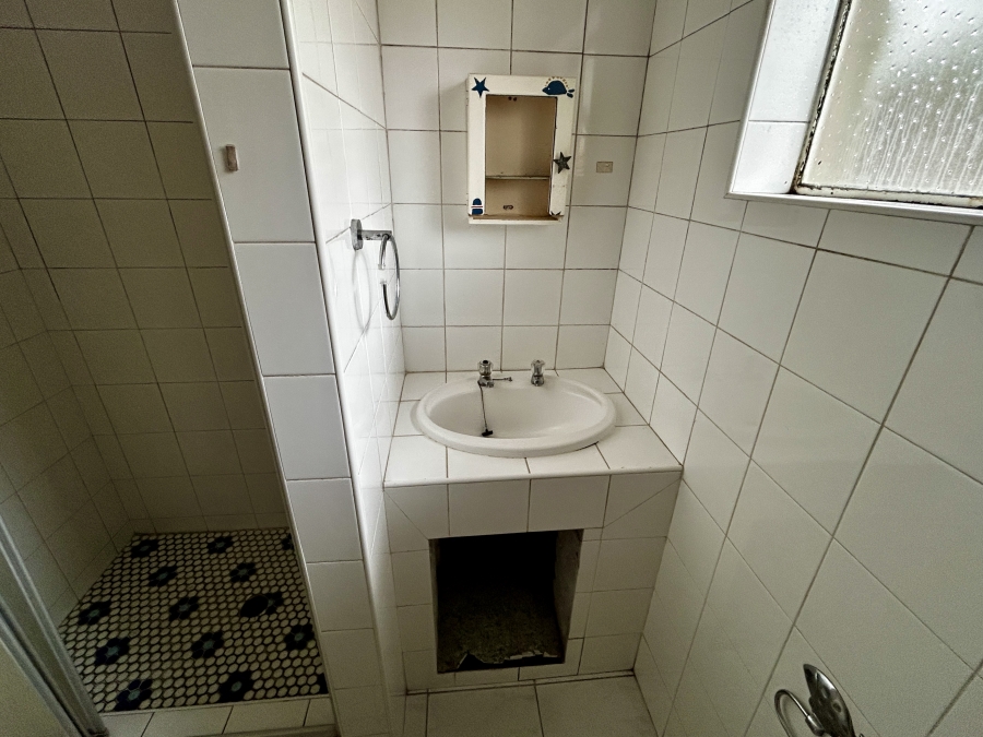 To Let 3 Bedroom Property for Rent in Vorna Valley Gauteng