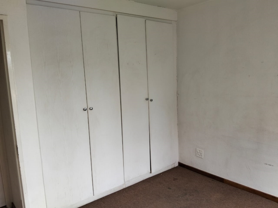 To Let 1 Bedroom Property for Rent in Clubview Gauteng