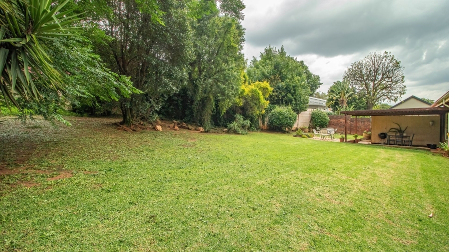 4 Bedroom Property for Sale in Edenvale Central Gauteng
