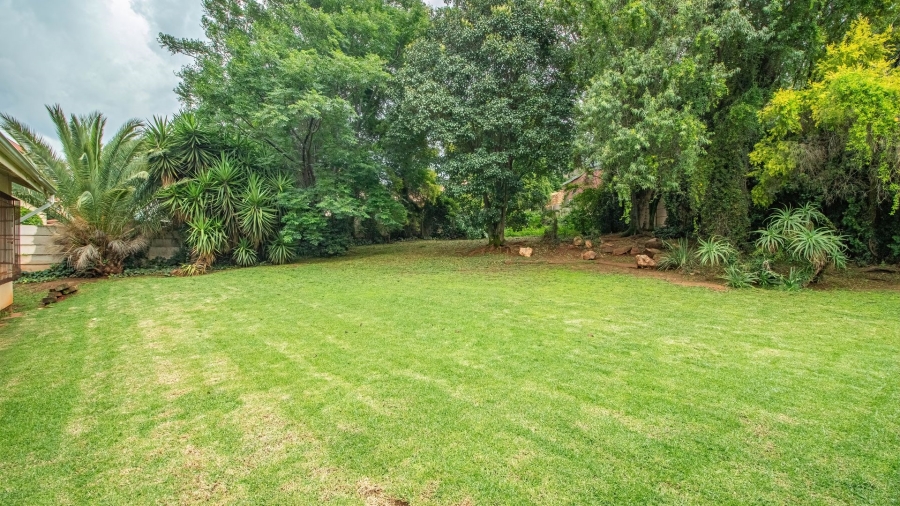 4 Bedroom Property for Sale in Edenvale Central Gauteng