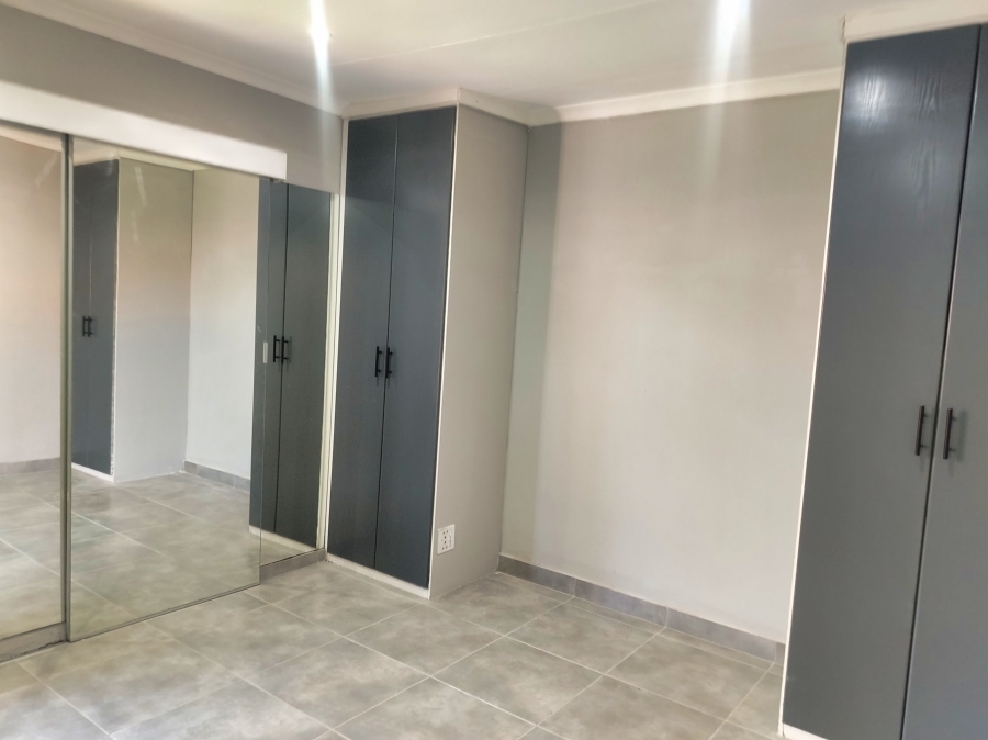 3 Bedroom Property for Sale in Garsfontein Gauteng