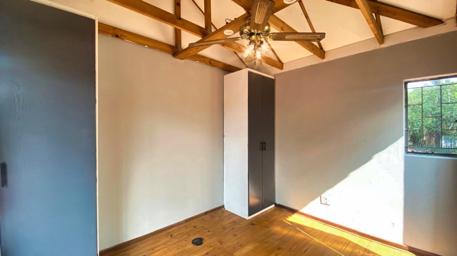 3 Bedroom Property for Sale in Garsfontein Gauteng