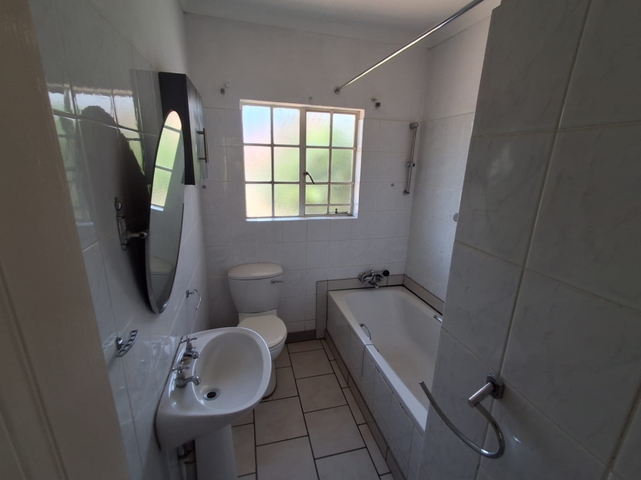 To Let 3 Bedroom Property for Rent in Bergsig Gauteng