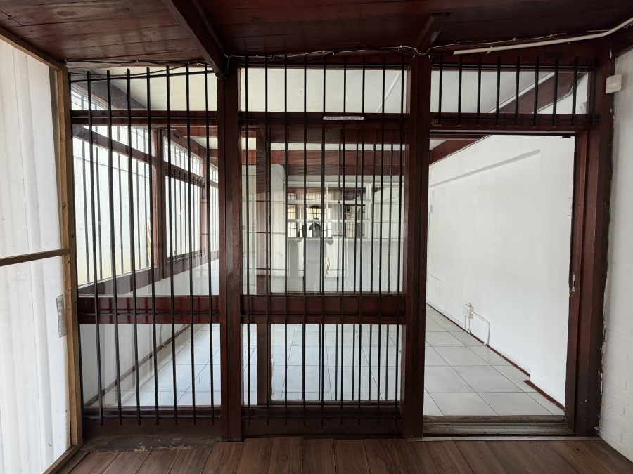 To Let Commercial Property for Rent in Clubview Gauteng