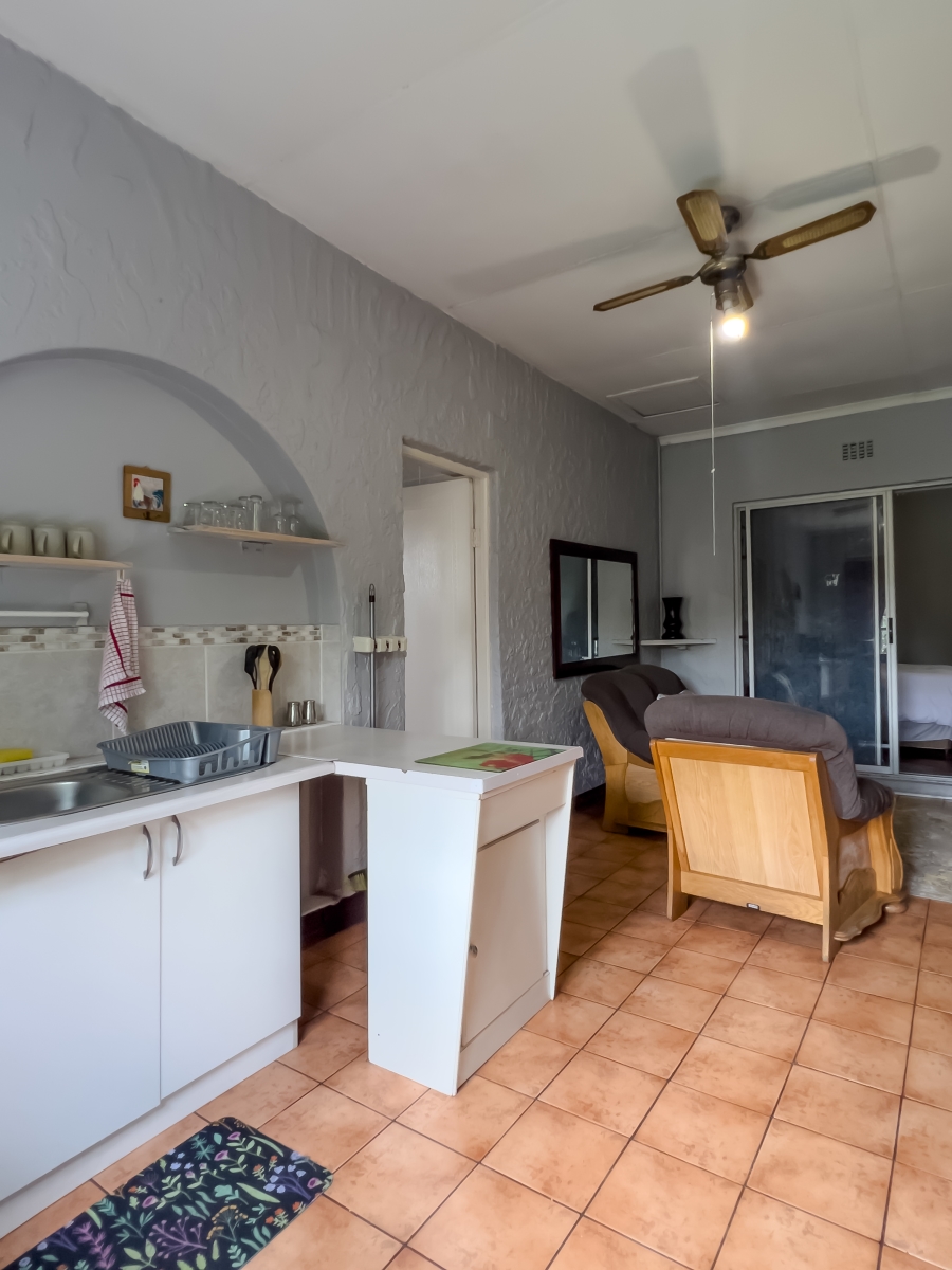 To Let 1 Bedroom Property for Rent in Nimrod Park Gauteng